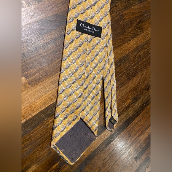 Christian Dior Monsieur Silk Neck Tie Made in Canada Gold Yellow Gray All Over - Picture 3 of 7